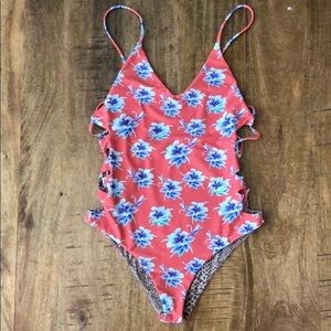 Acacia one piece, vintage aloha. Size small.